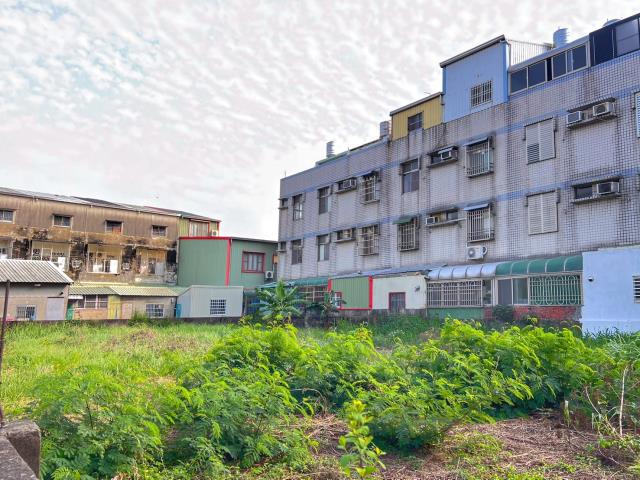 近東山市區15米路大面寬甲建