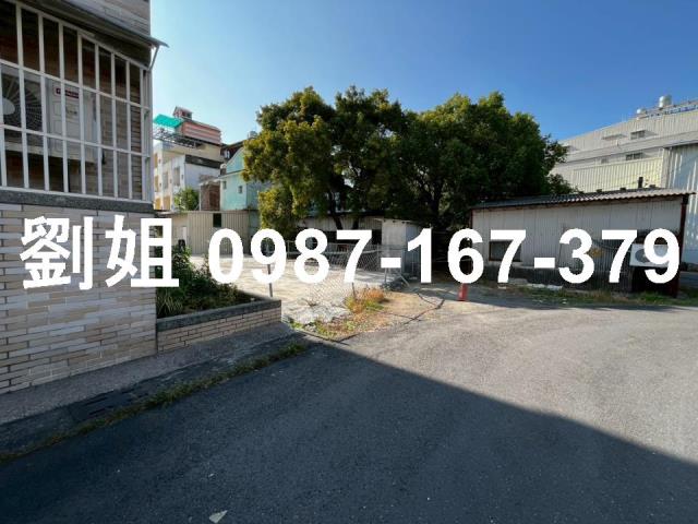 高雄林園建地住宅土地透天車庫別墅建案海景公園建商投資開發置產