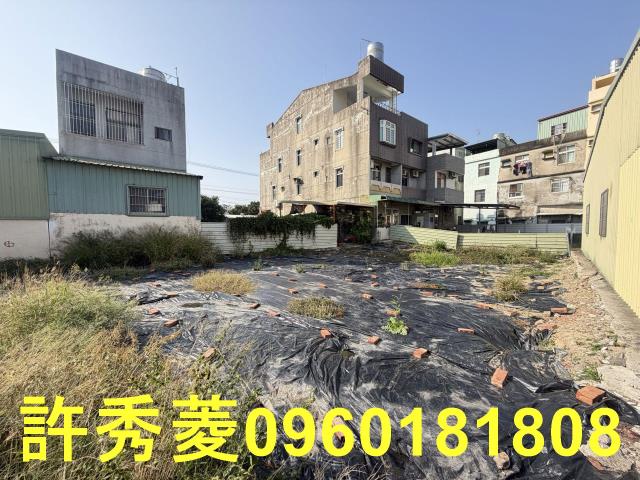 仁武三角窗方正建地